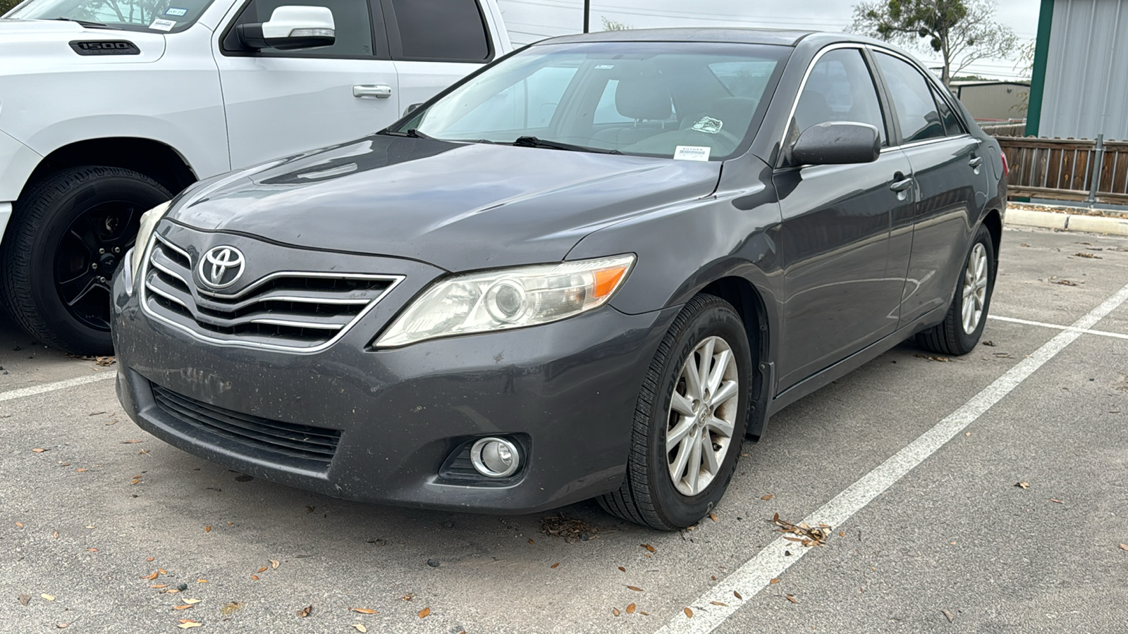 2011 Toyota Camry XLE 5