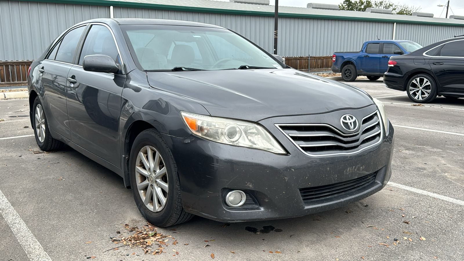 2011 Toyota Camry XLE 13