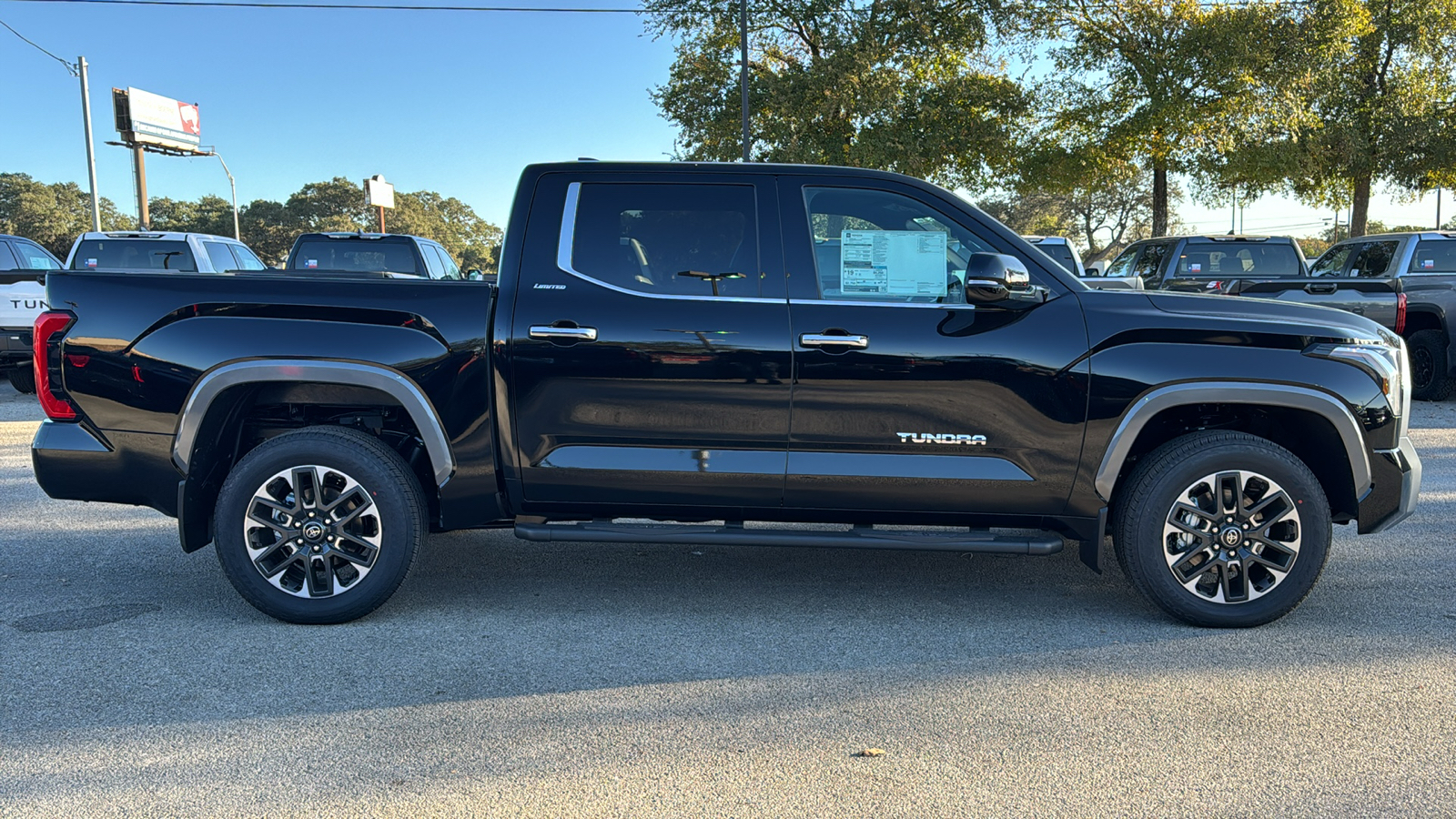 2025 Toyota Tundra Limited 8