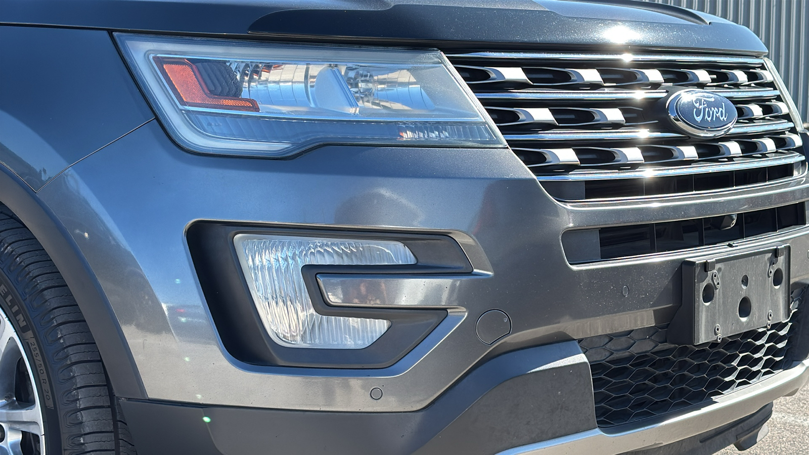 2016 Ford Explorer Limited 10