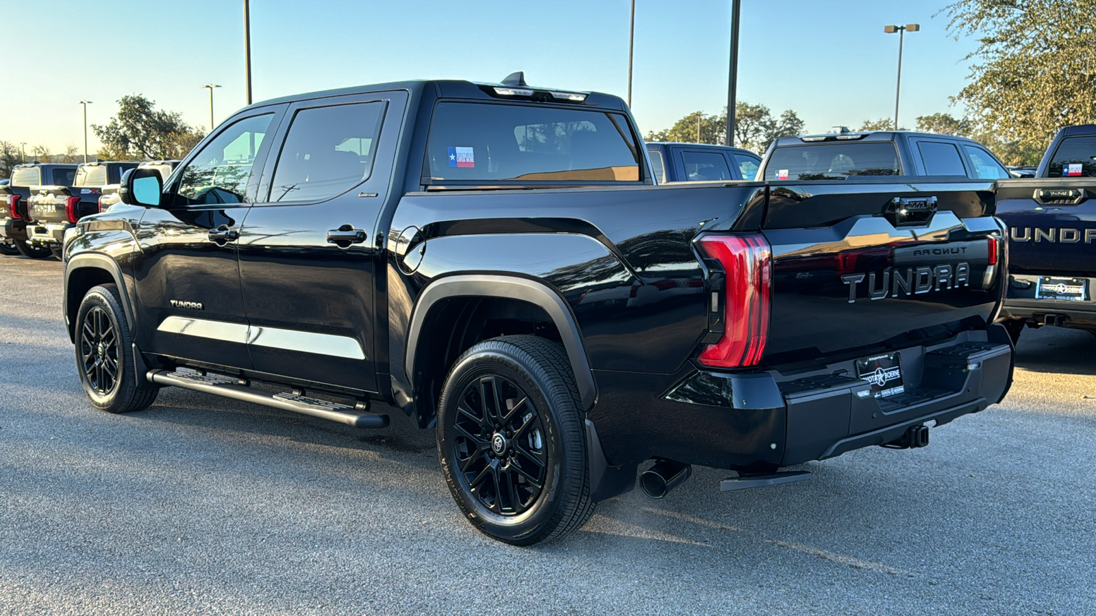 2025 Toyota Tundra Limited 5