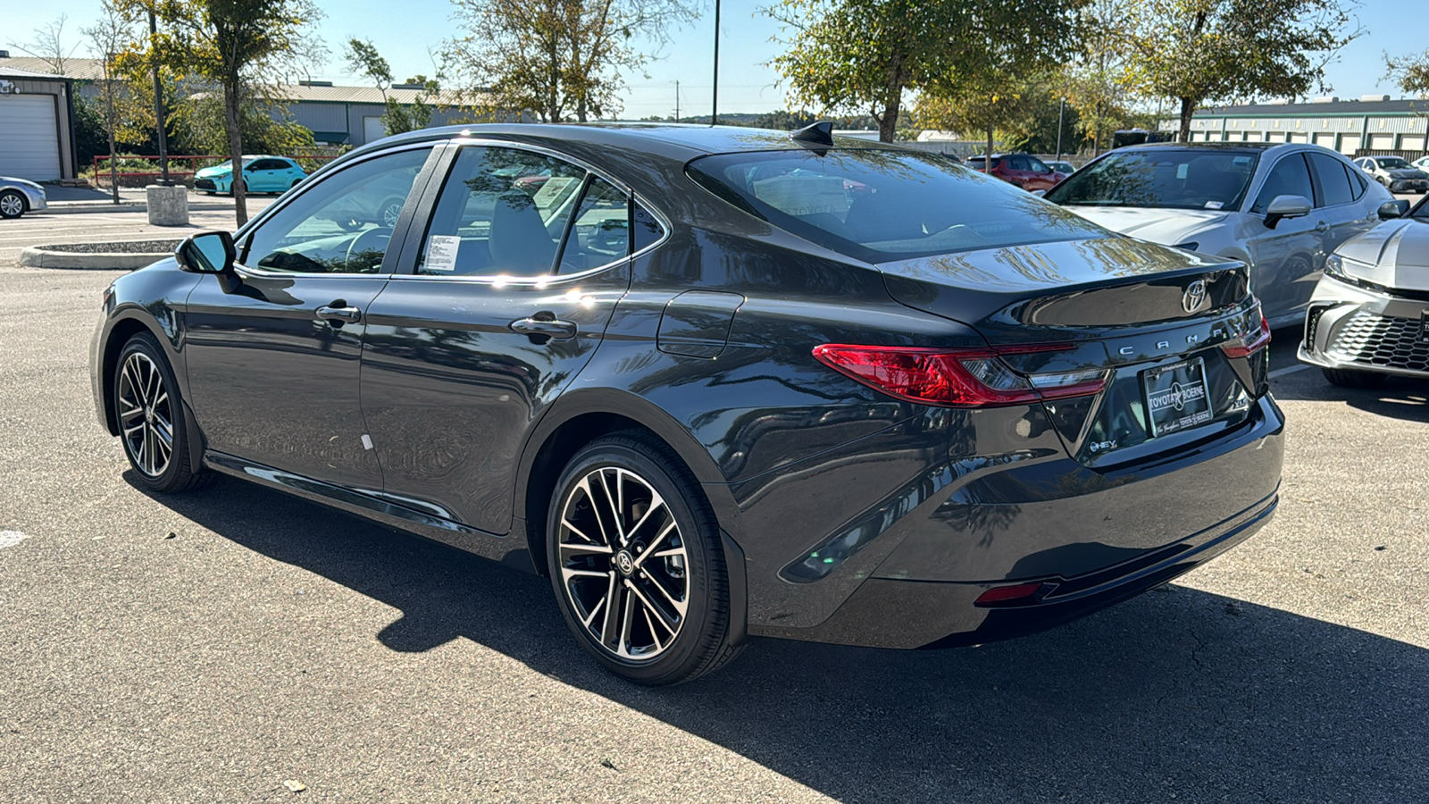 2025 Toyota Camry XLE 5