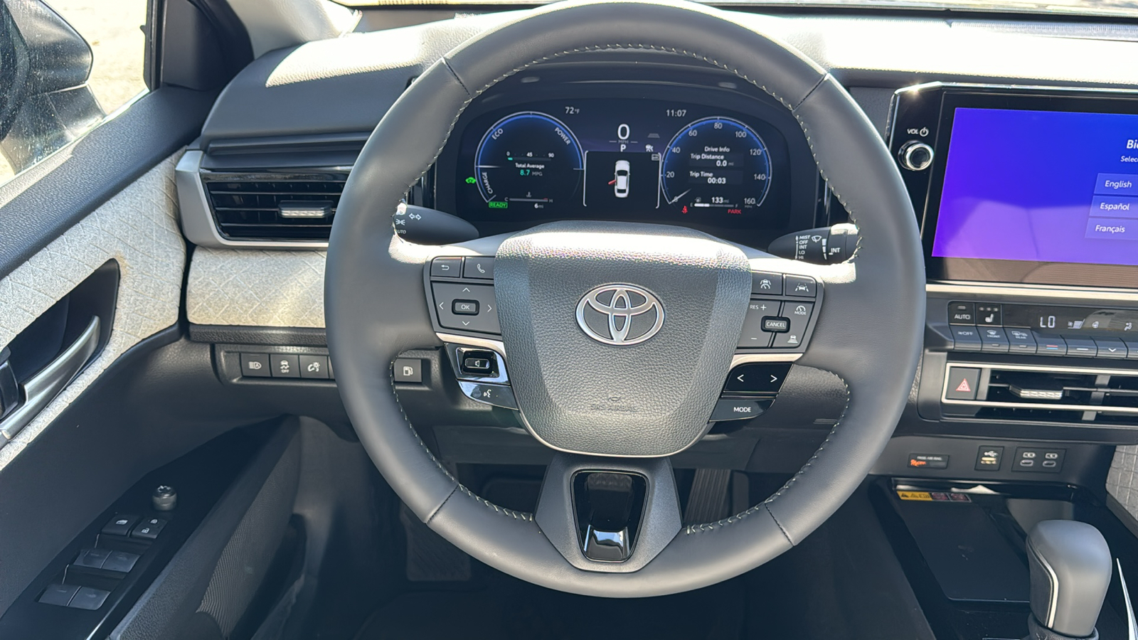 2025 Toyota Camry XLE 17