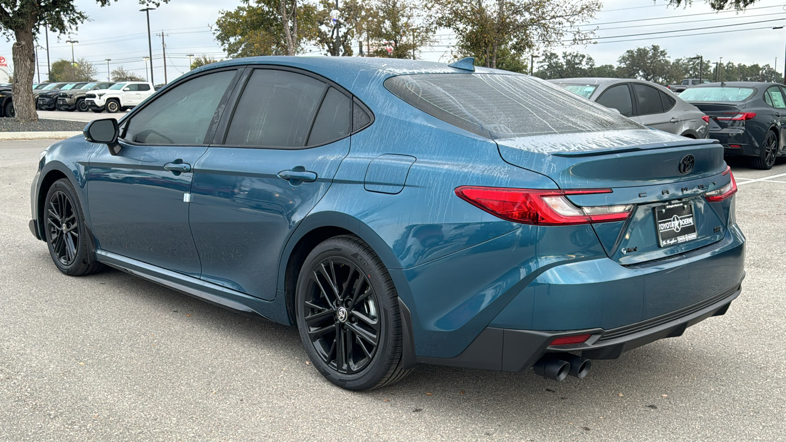 2025 Toyota Camry SE 5