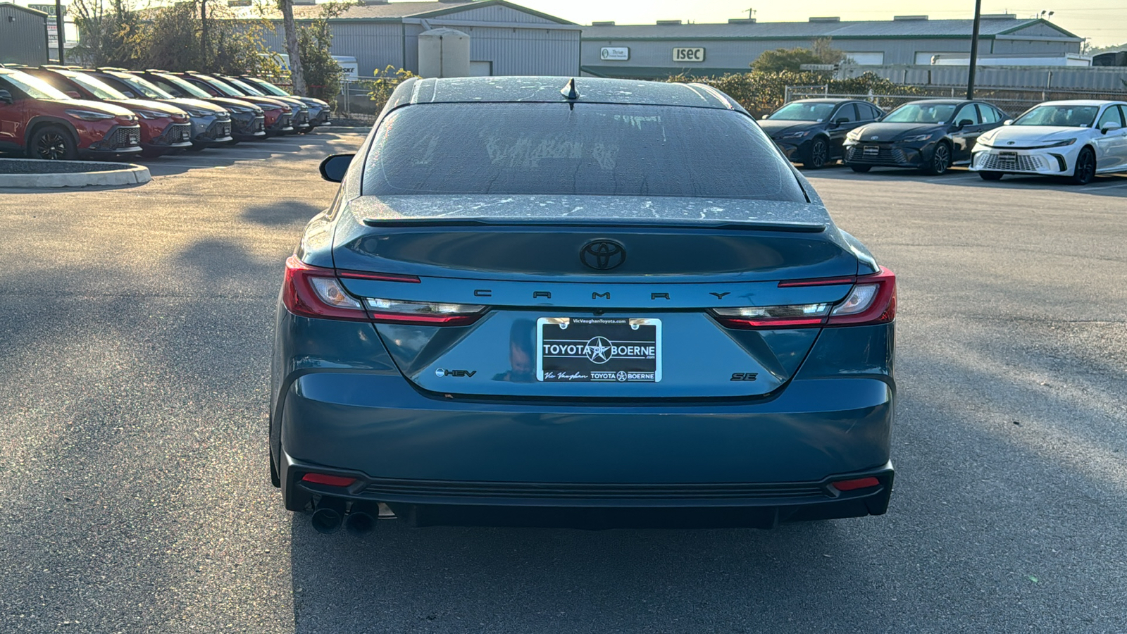 2025 Toyota Camry SE 6