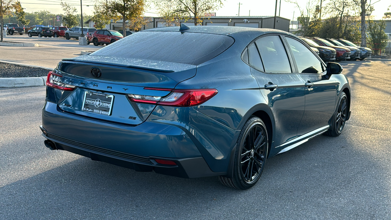 2025 Toyota Camry SE 7