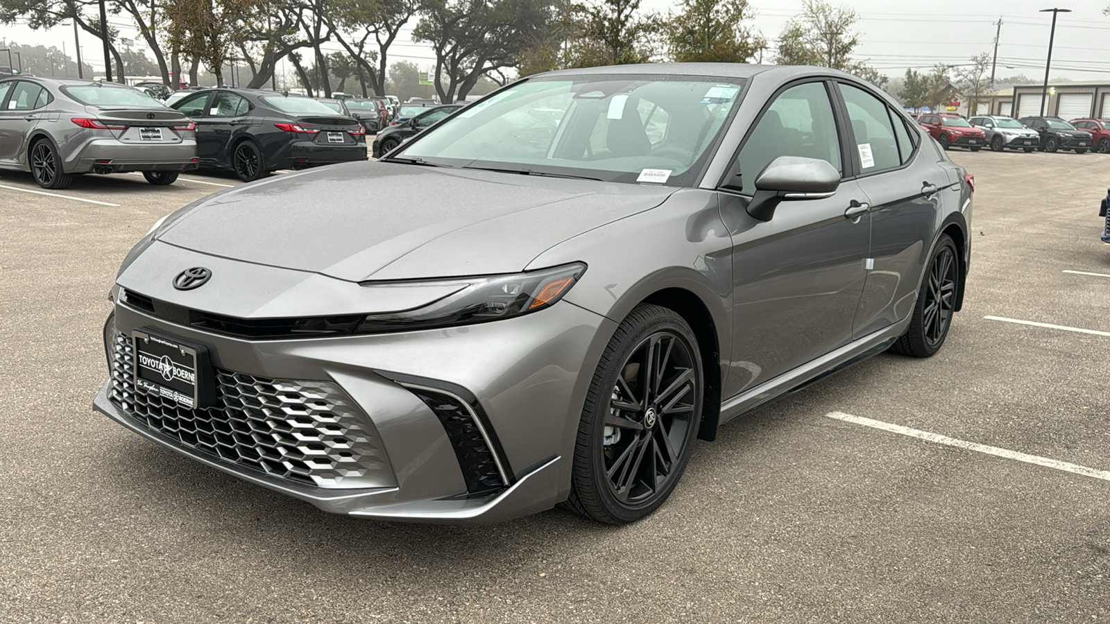 2025 Toyota Camry XSE 3