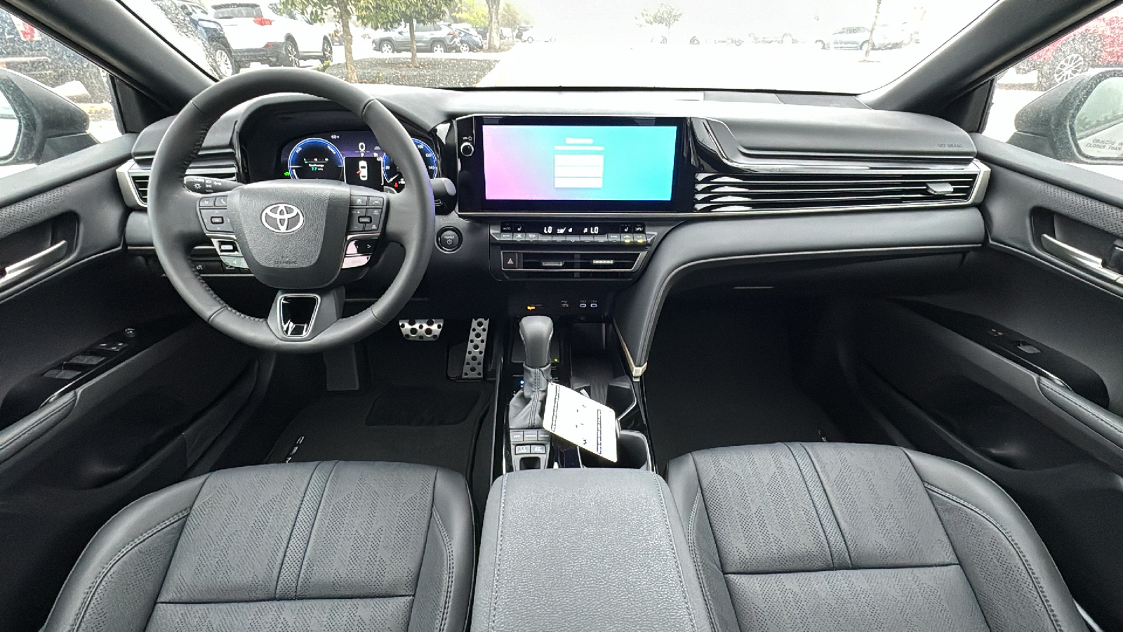 2025 Toyota Camry XSE 16