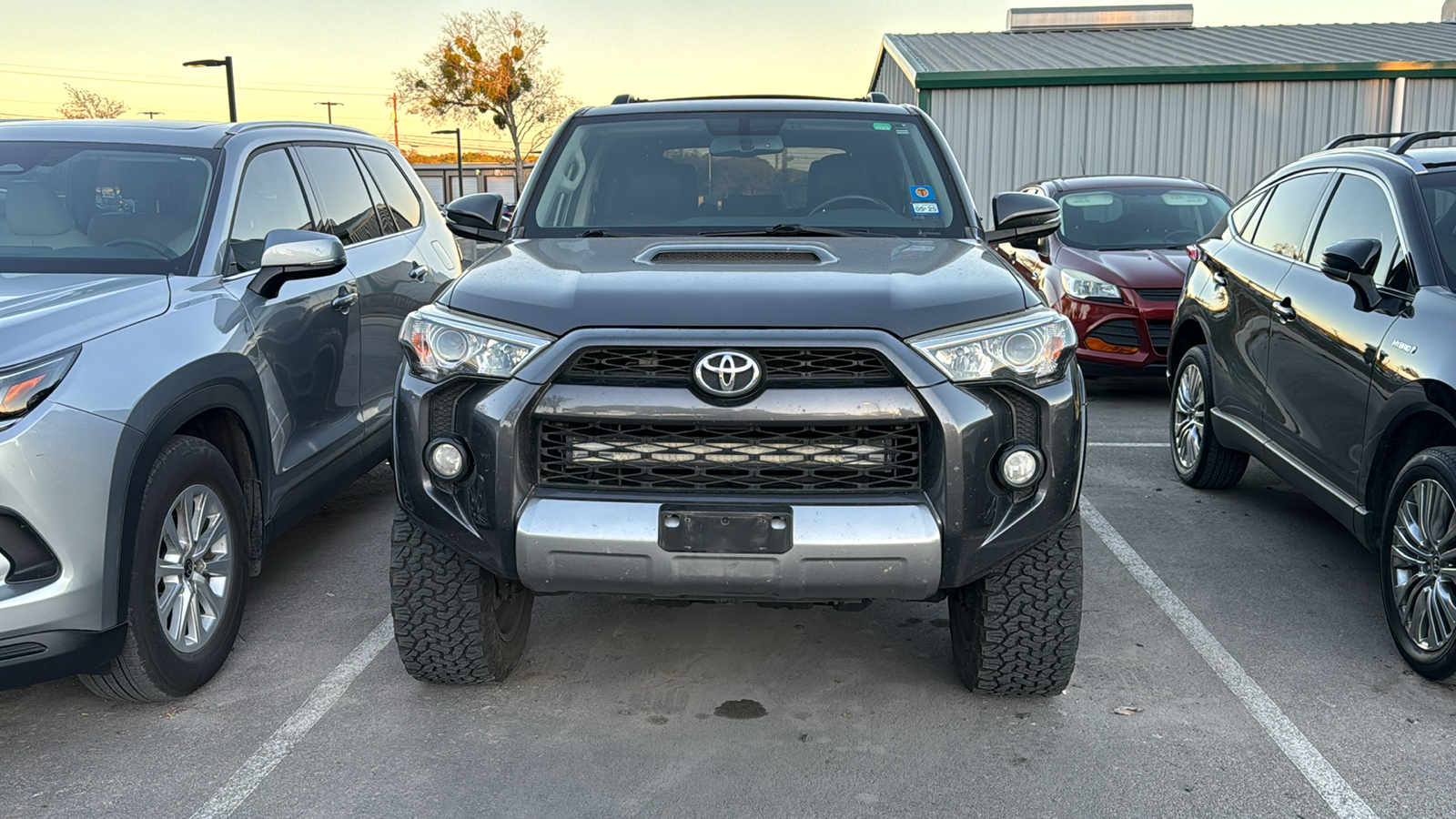 2017 Toyota 4Runner TRD Off-Road Premium 2