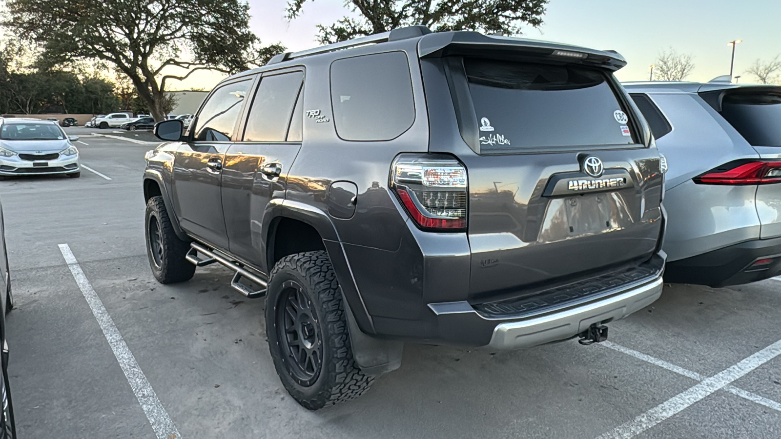 2017 Toyota 4Runner TRD Off-Road Premium 4