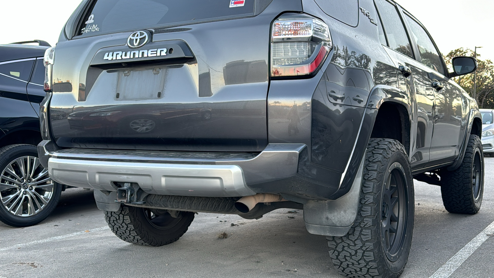 2017 Toyota 4Runner TRD Off-Road Premium 8