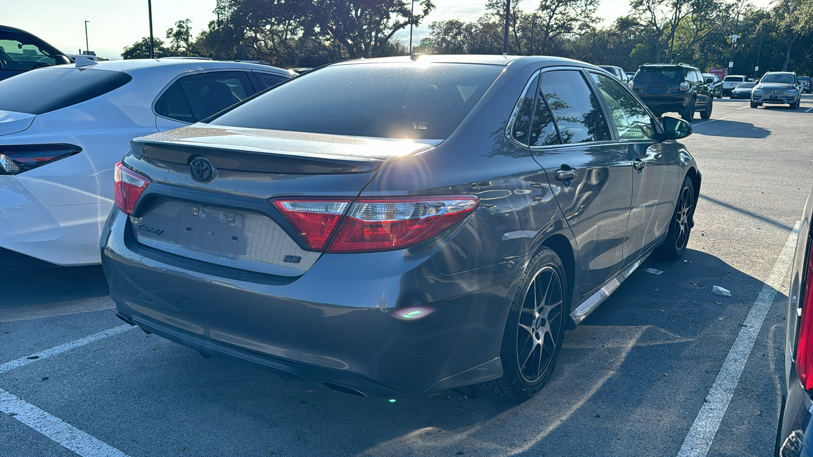 2017 Toyota Camry SE 7