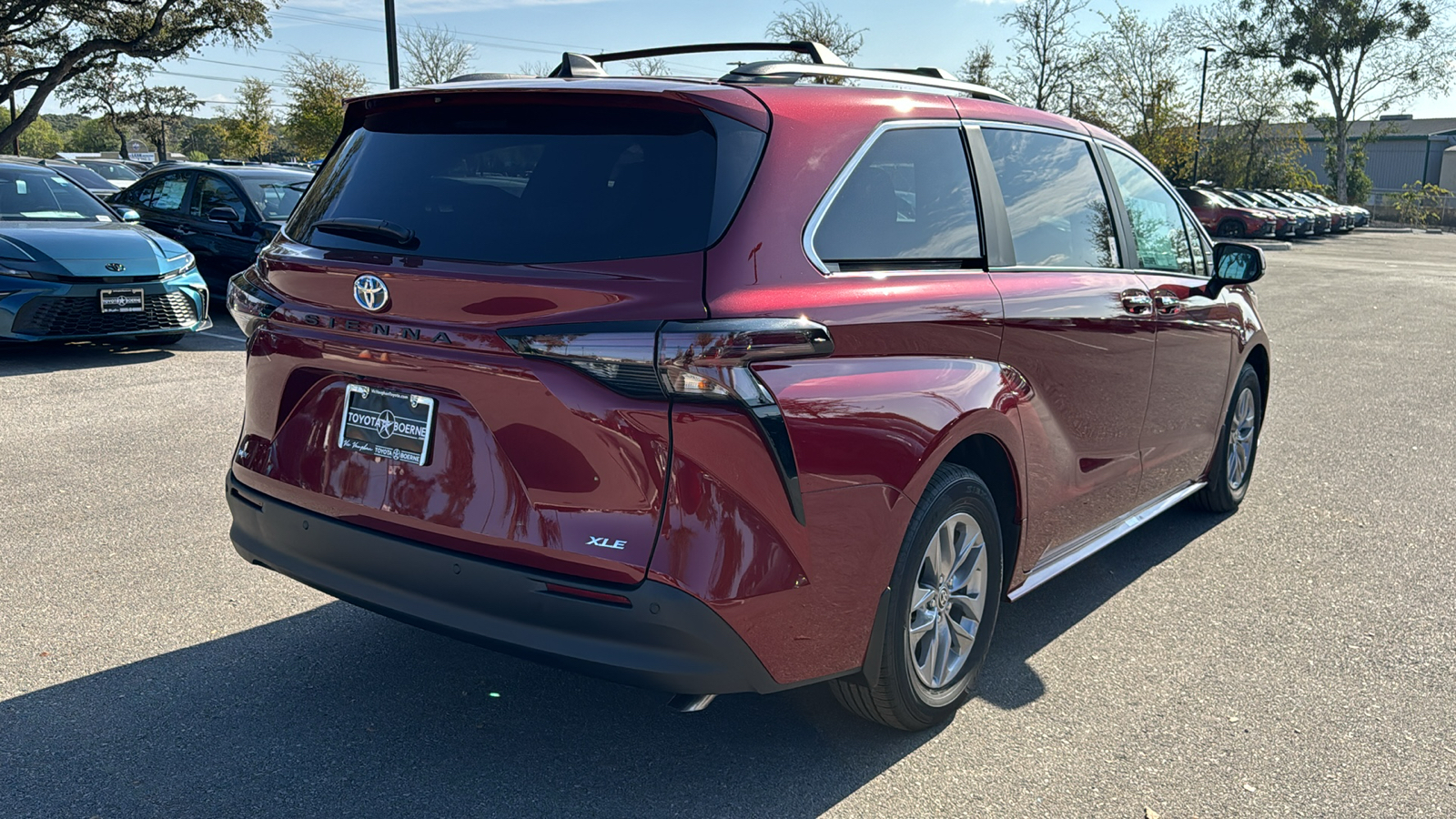 2025 Toyota Sienna XLE 7