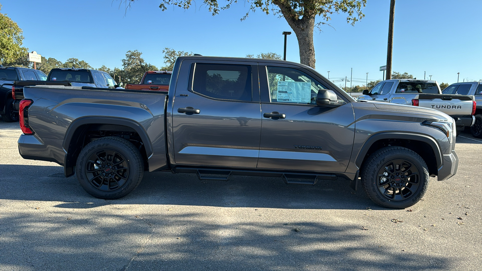 2025 Toyota Tundra SR5 8