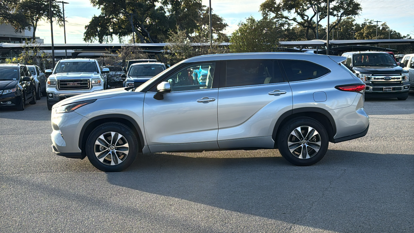 2021 Toyota Highlander XLE 4