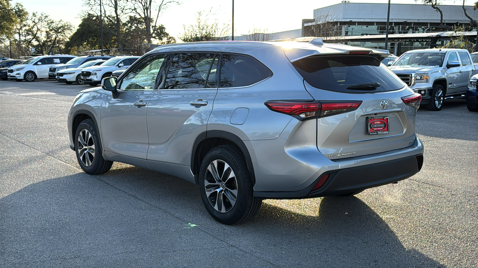 2021 Toyota Highlander XLE 5