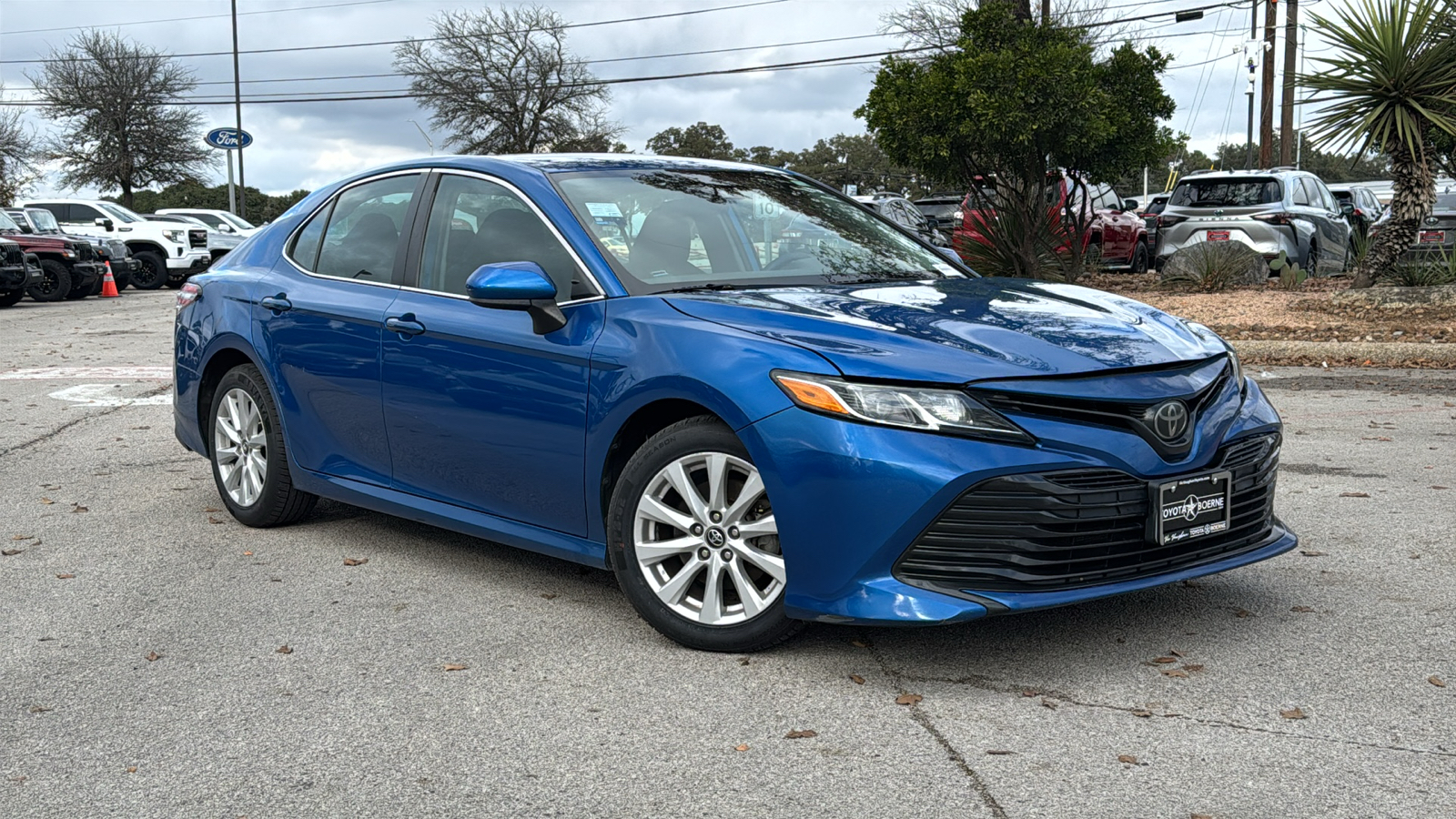 2019 Toyota Camry LE 36