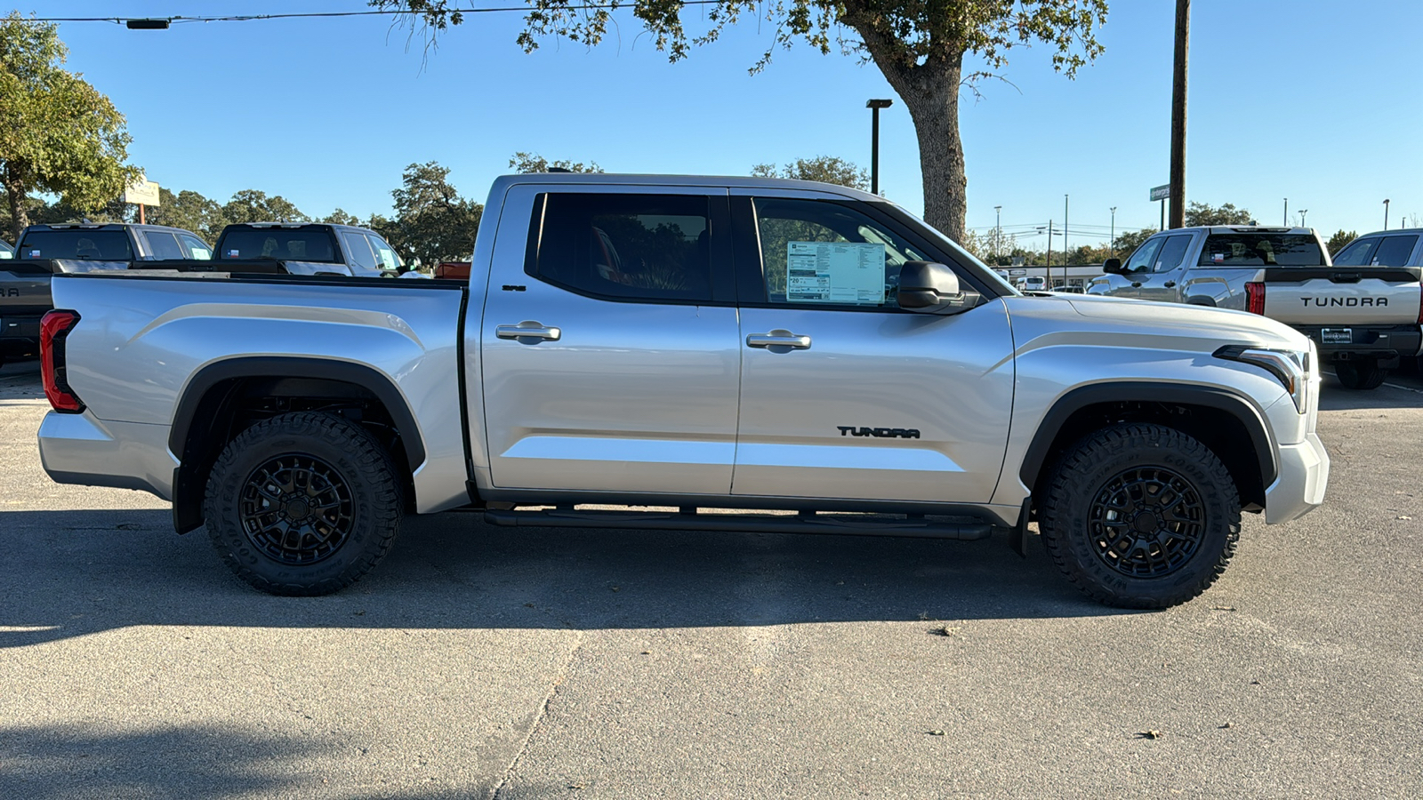 2025 Toyota Tundra SR5 8