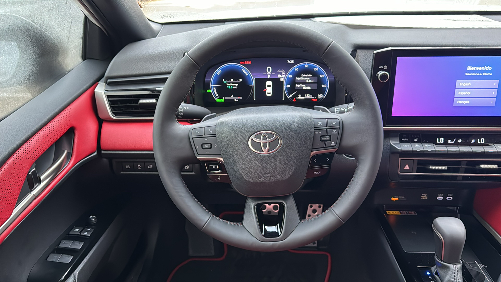 2025 Toyota Camry XSE 17