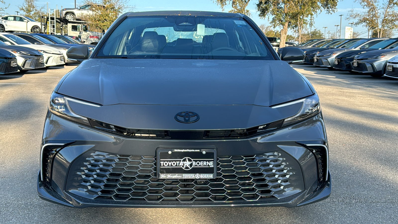 2025 Toyota Camry XSE 2