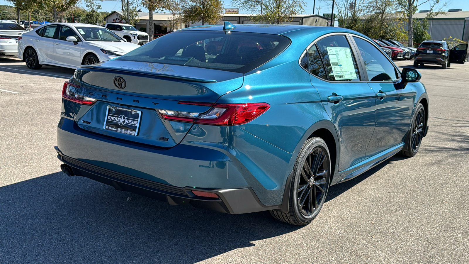 2025 Toyota Camry SE 7