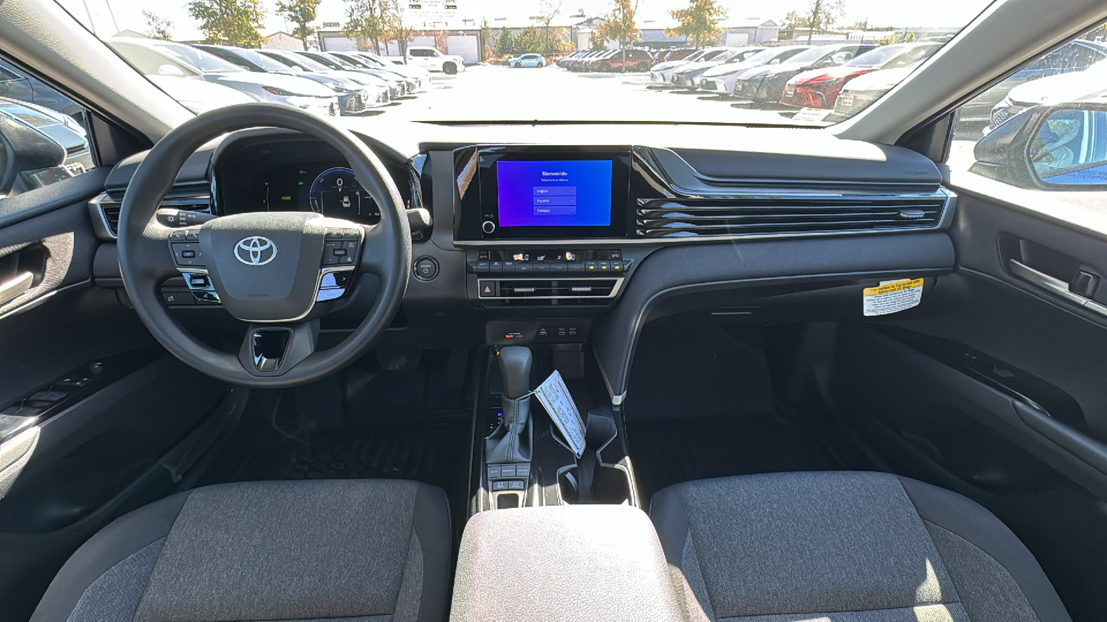 2025 Toyota Camry LE 16