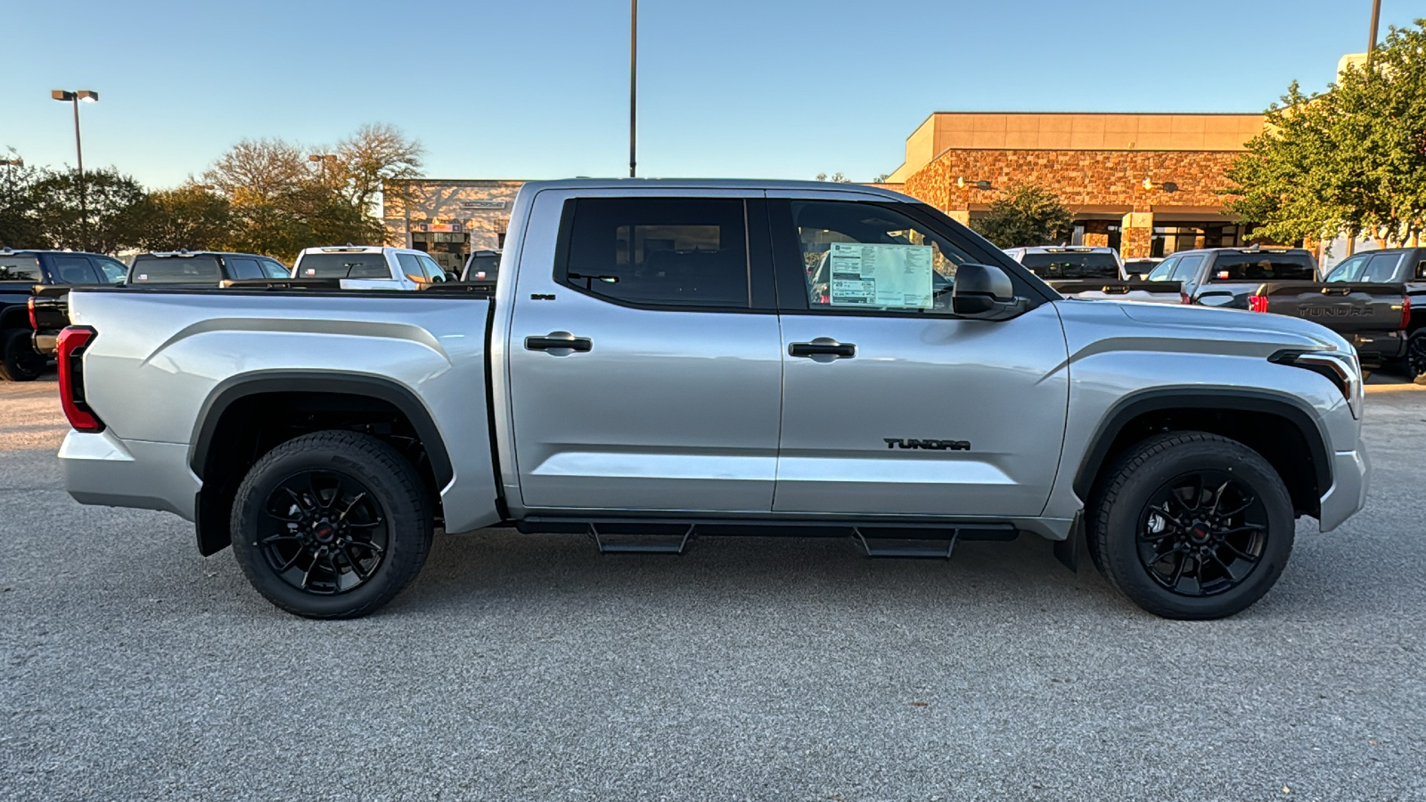 2025 Toyota Tundra SR5 8