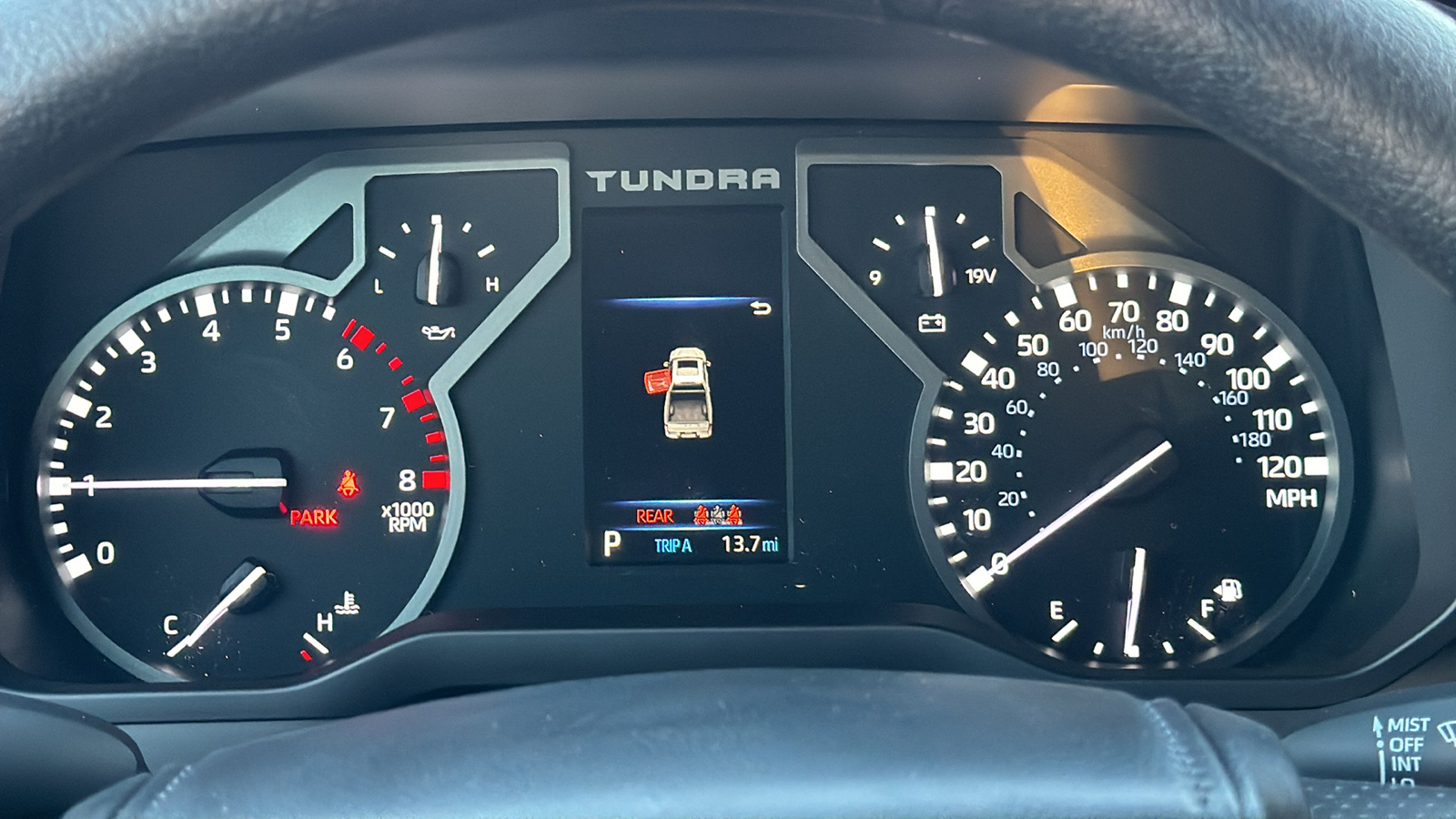 2025 Toyota Tundra SR5 18