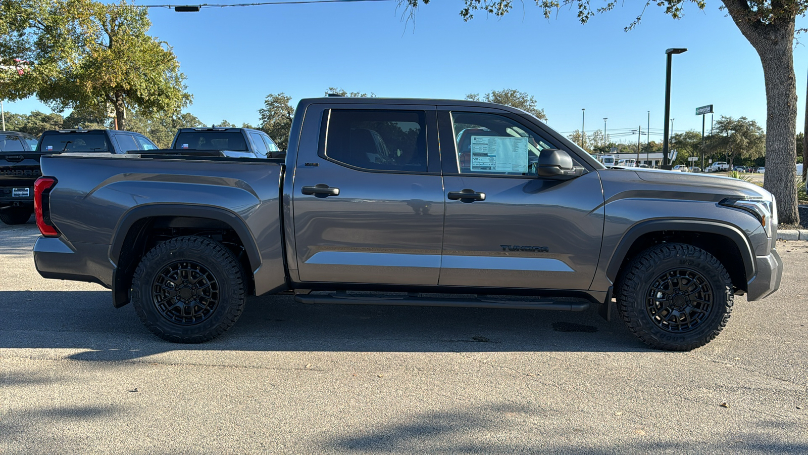 2025 Toyota Tundra SR5 8