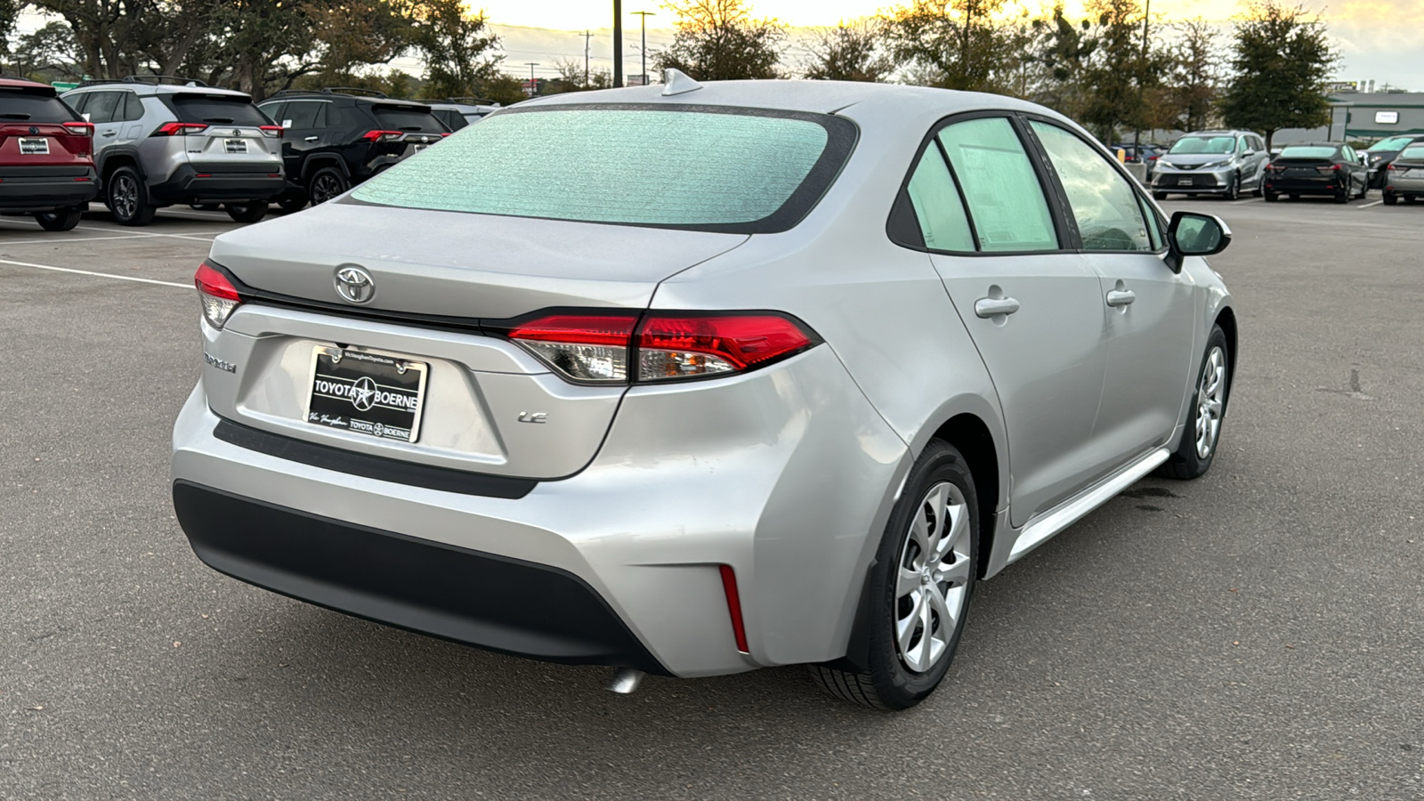 2025 Toyota Corolla LE 8