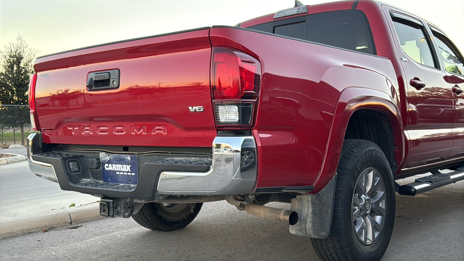 2019 Toyota Tacoma SR5 8