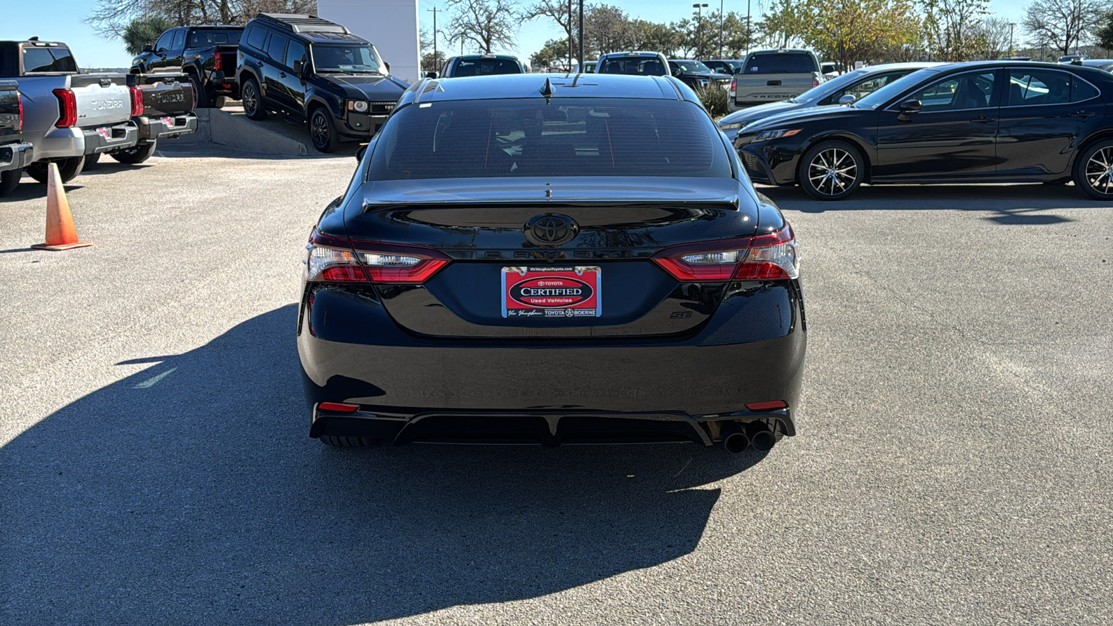 2022 Toyota Camry SE 6