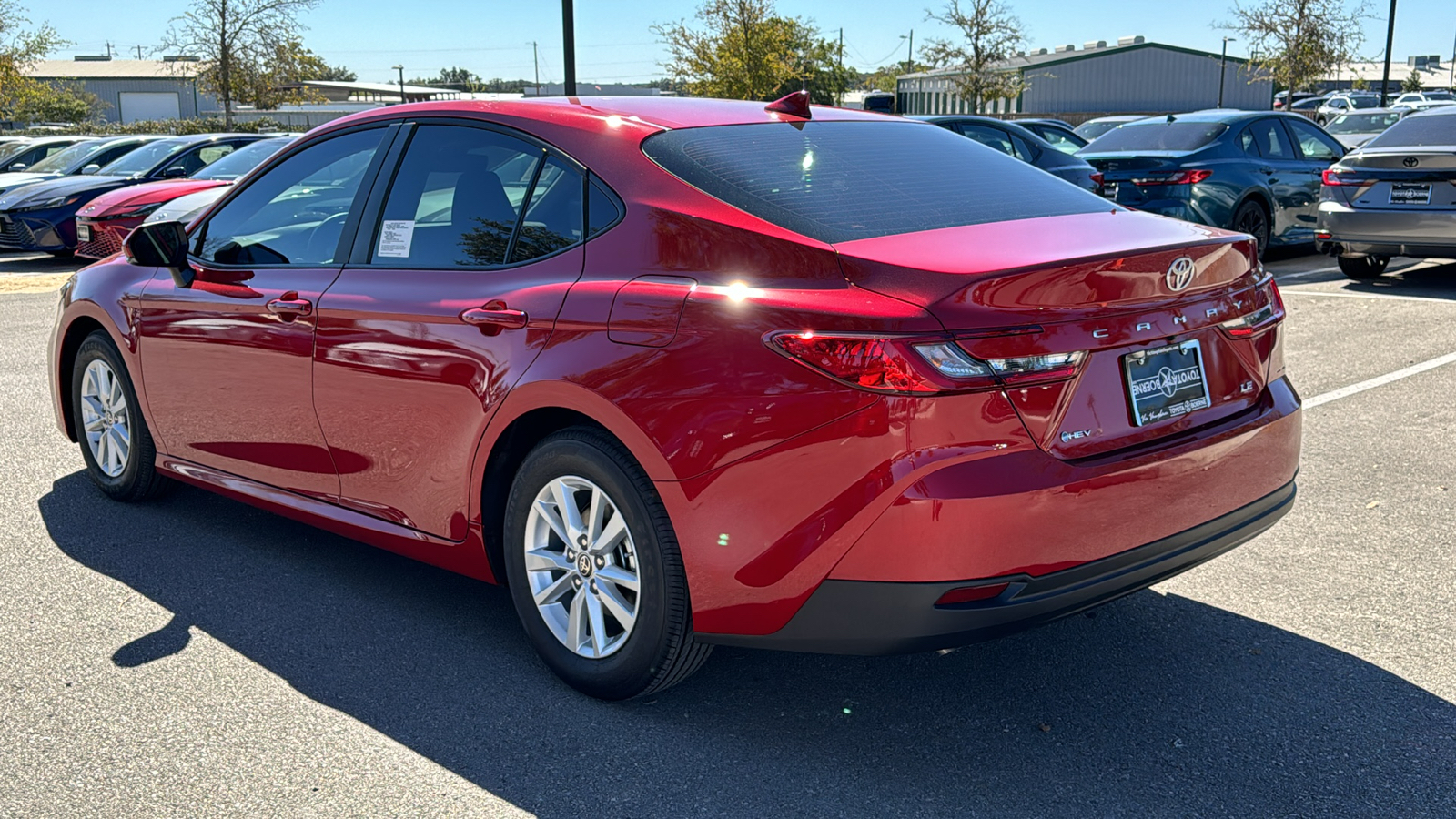 2025 Toyota Camry LE 5