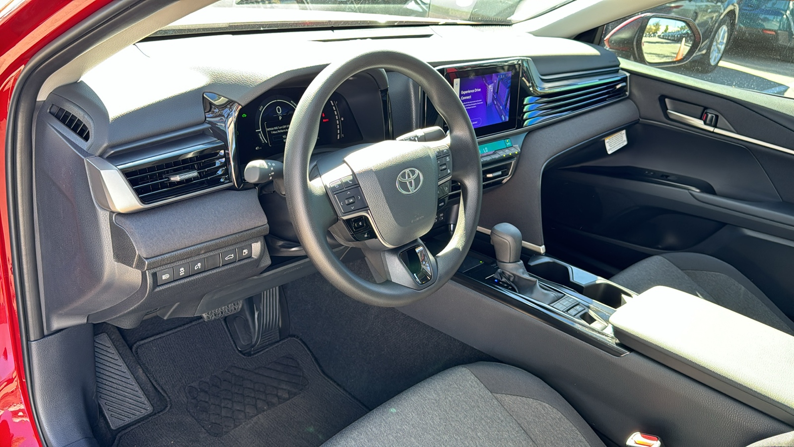 2025 Toyota Camry LE 12