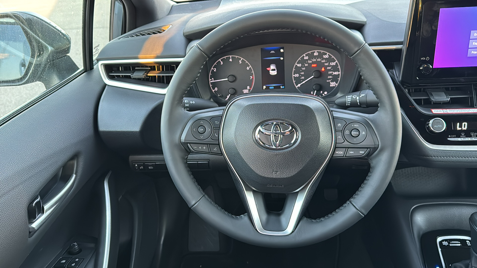 2025 Toyota Corolla SE 17