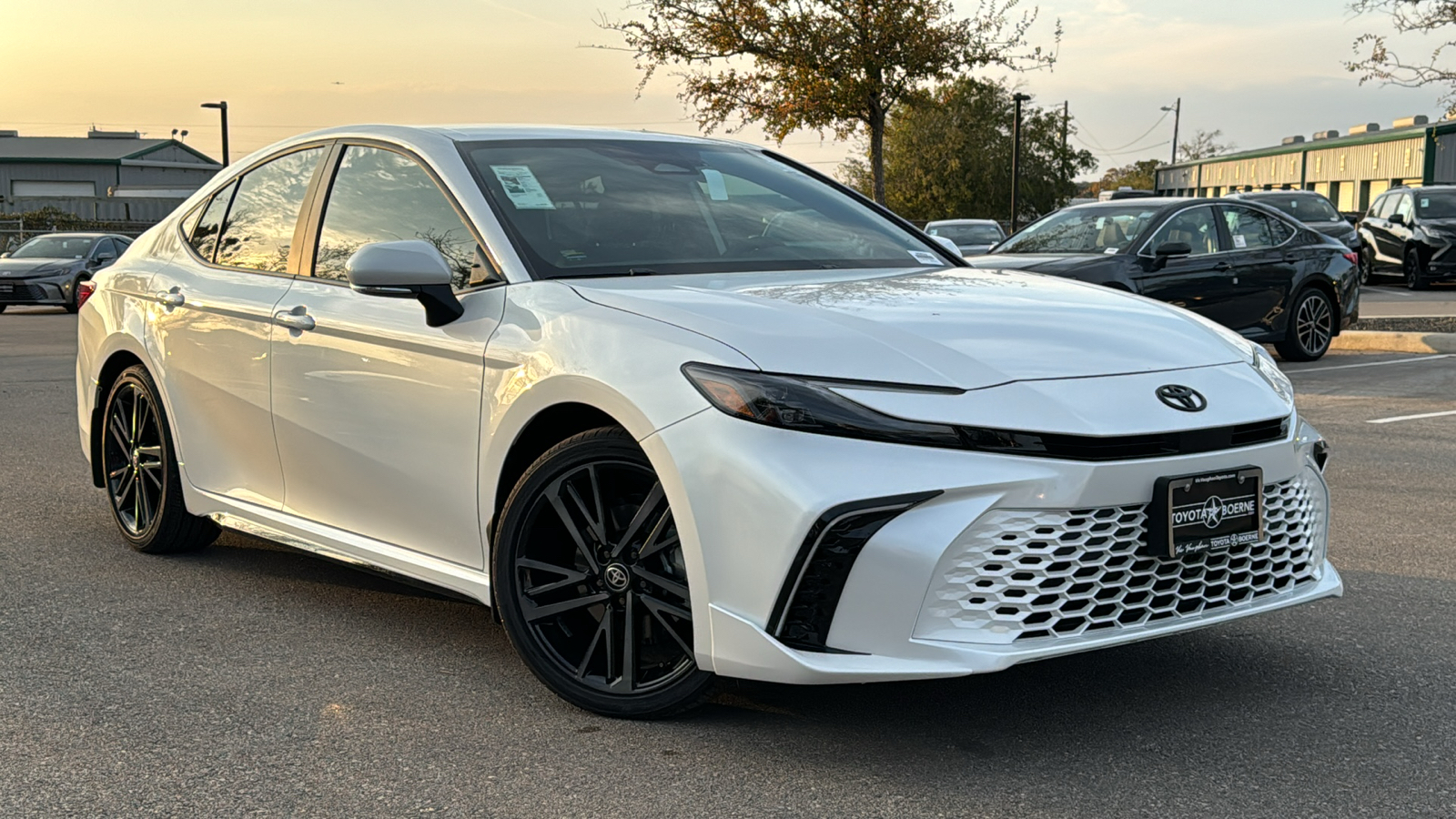 2025 Toyota Camry XSE 2