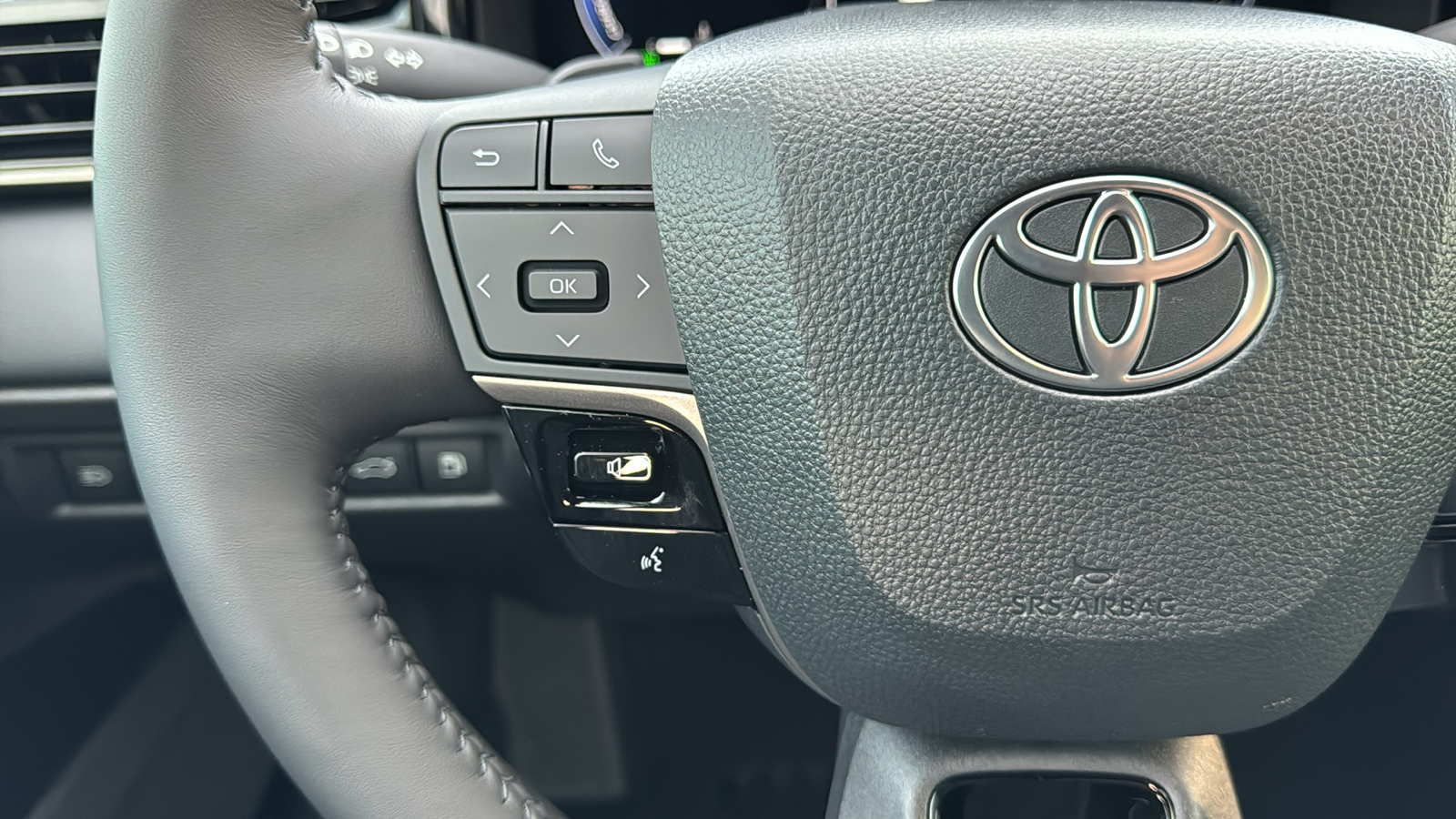 2025 Toyota Camry XSE 20