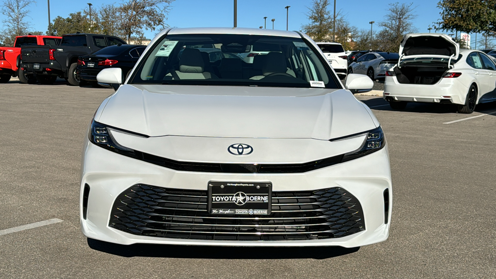 2025 Toyota Camry XLE 2