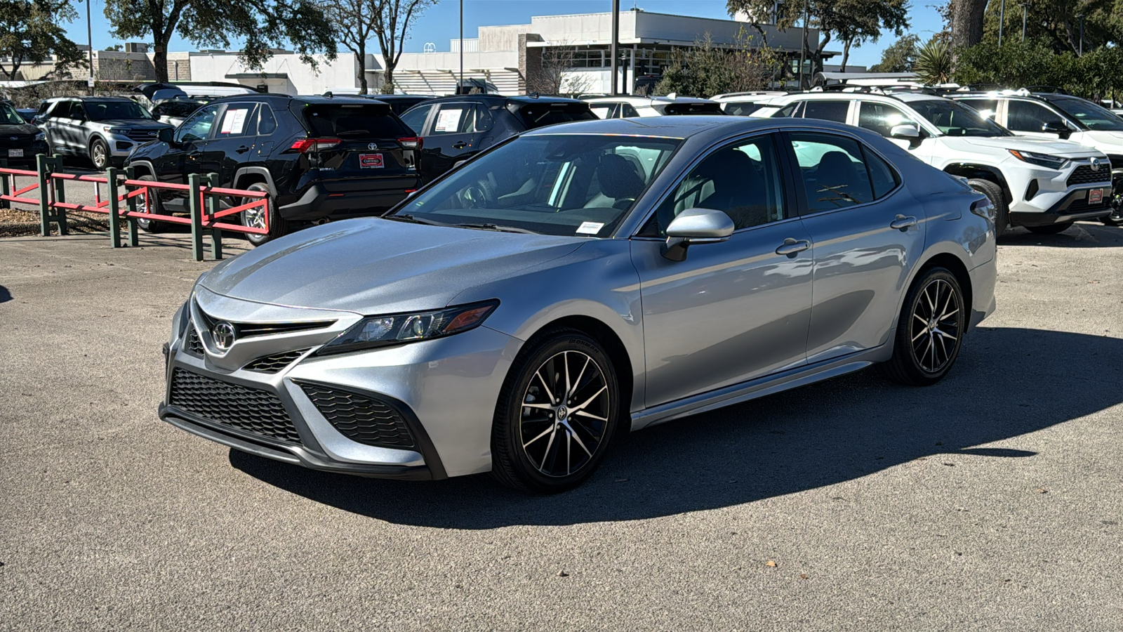 2022 Toyota Camry  3