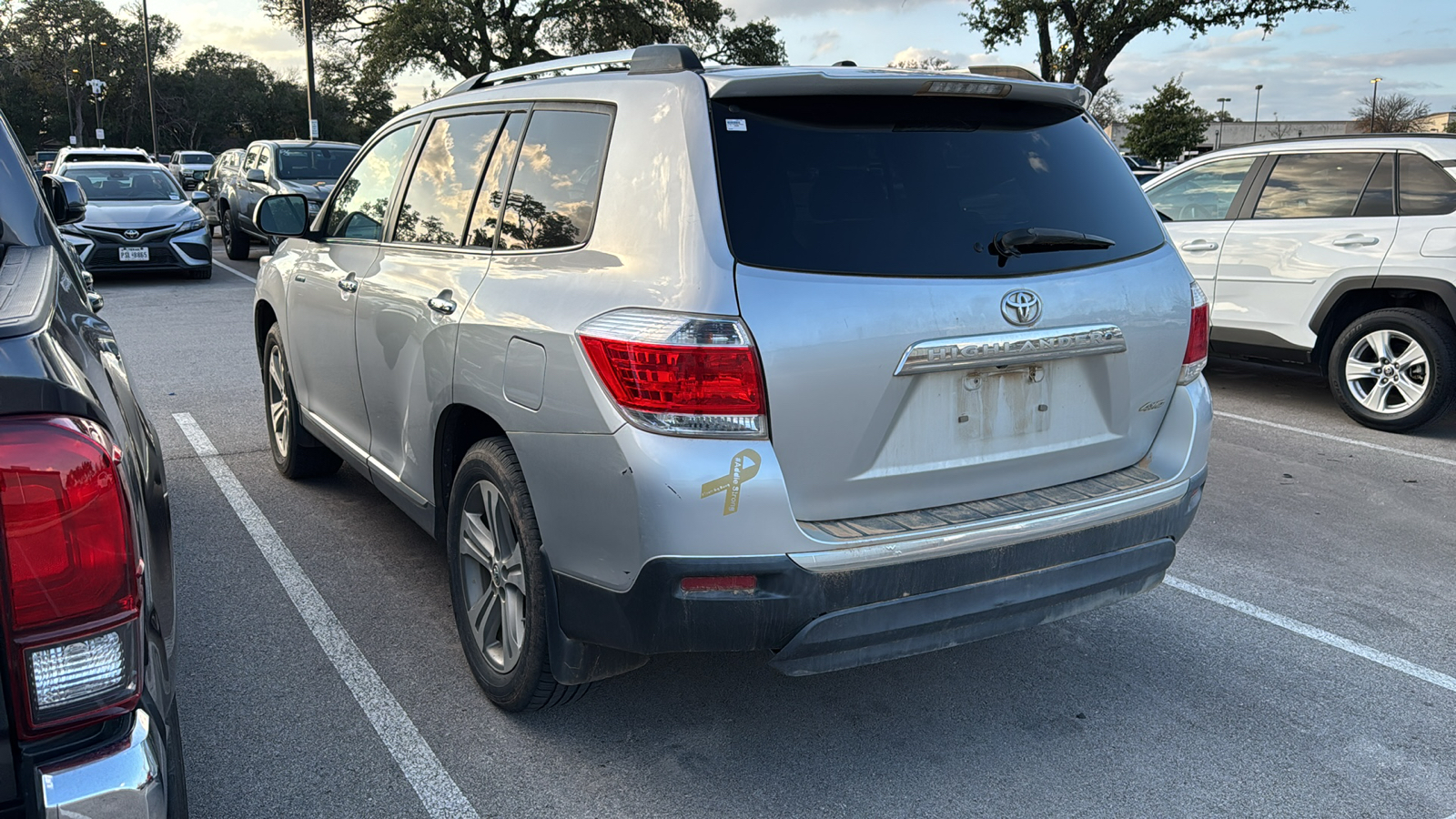 2013 Toyota Highlander Limited 4