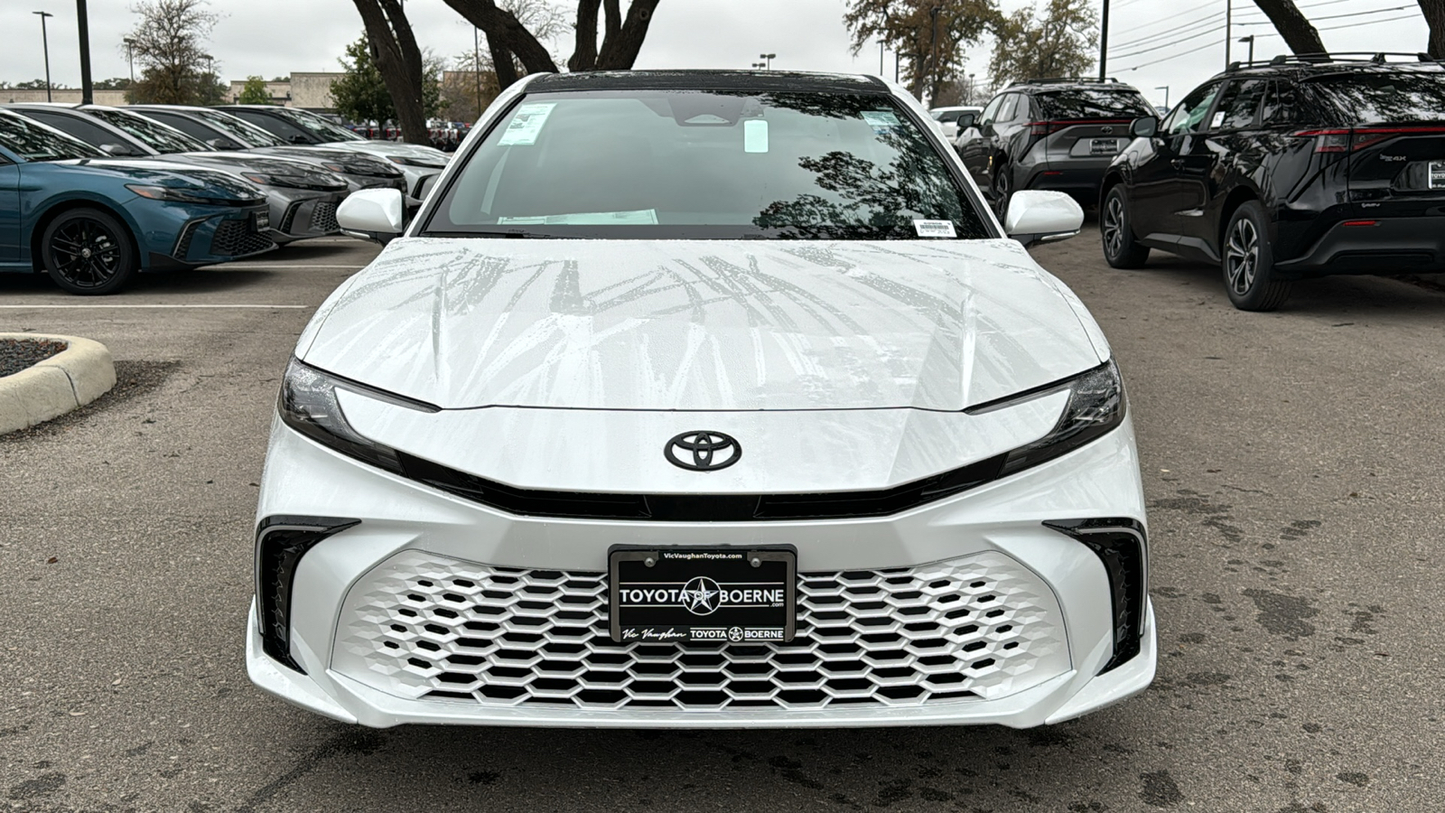 2025 Toyota Camry XSE 3