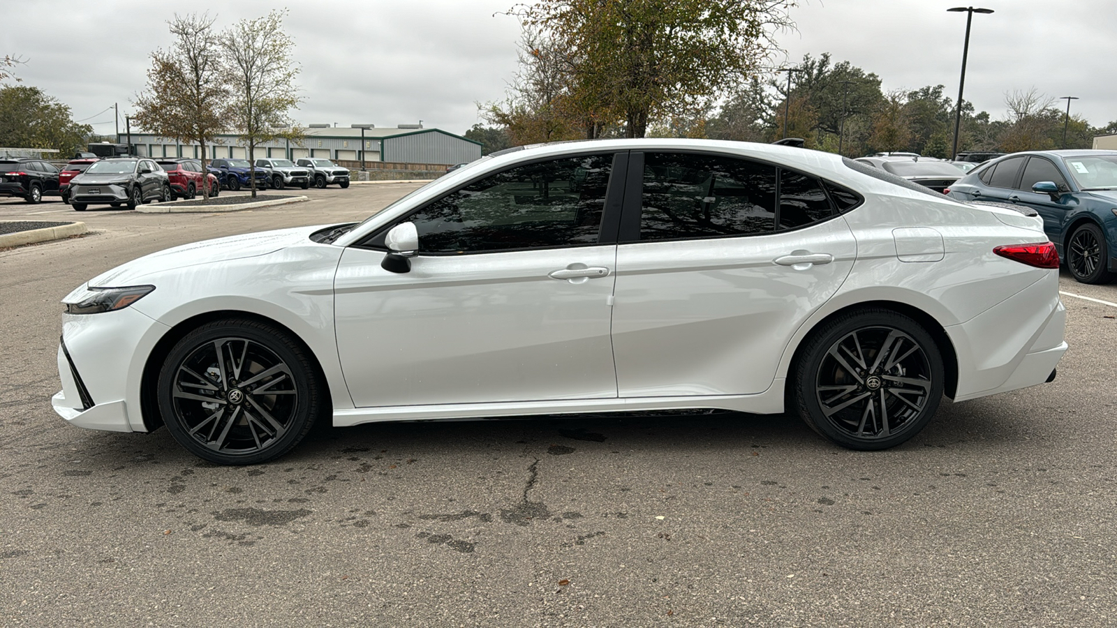 2025 Toyota Camry XSE 5