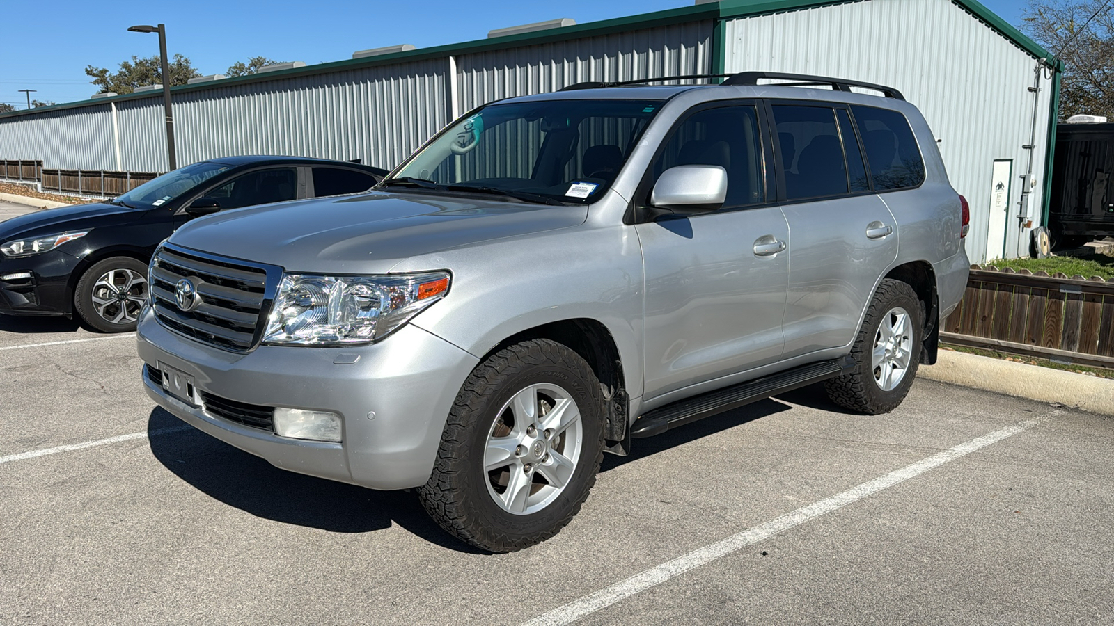 2011 Toyota Land Cruiser Base 3