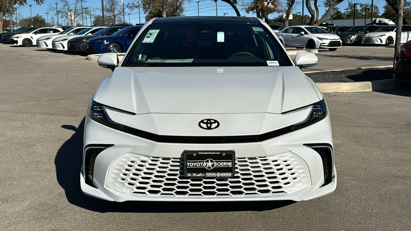 2025 Toyota Camry XSE 2