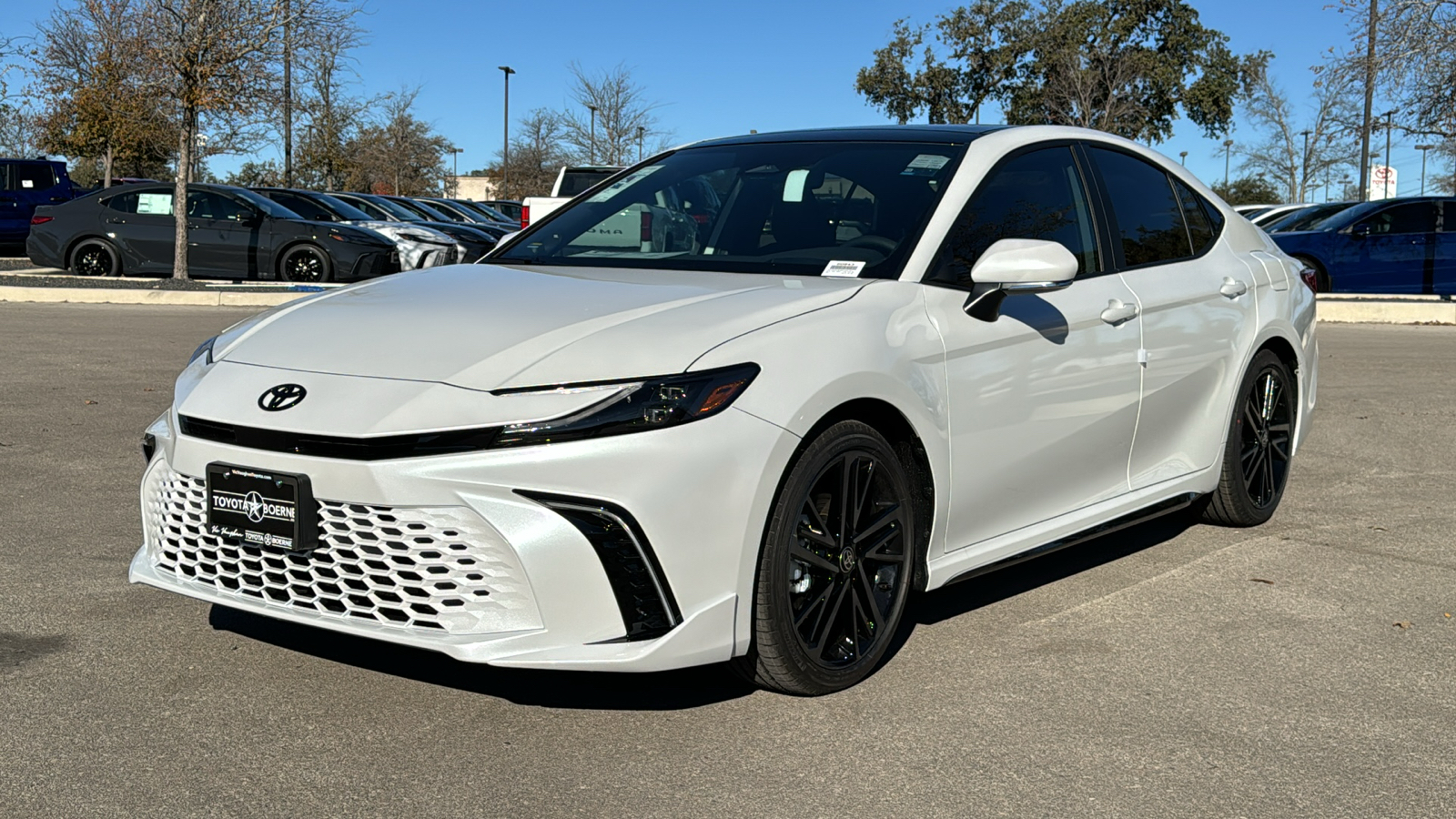 2025 Toyota Camry XSE 3