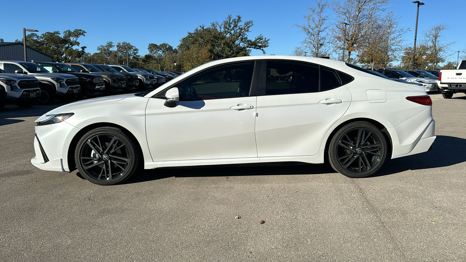 2025 Toyota Camry XSE 4