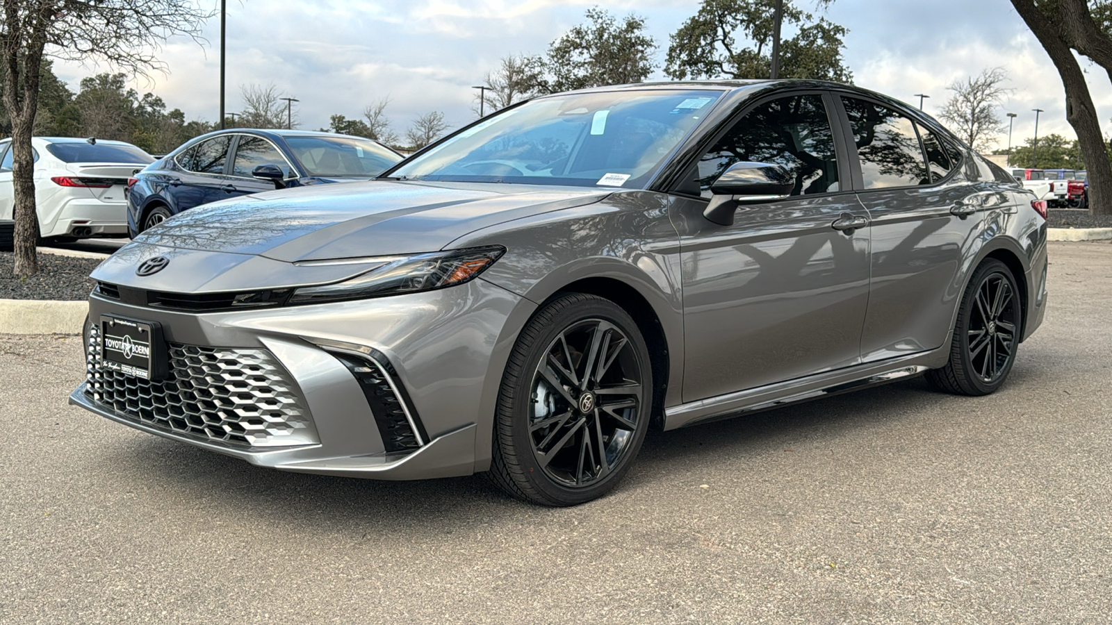 2025 Toyota Camry XSE 3