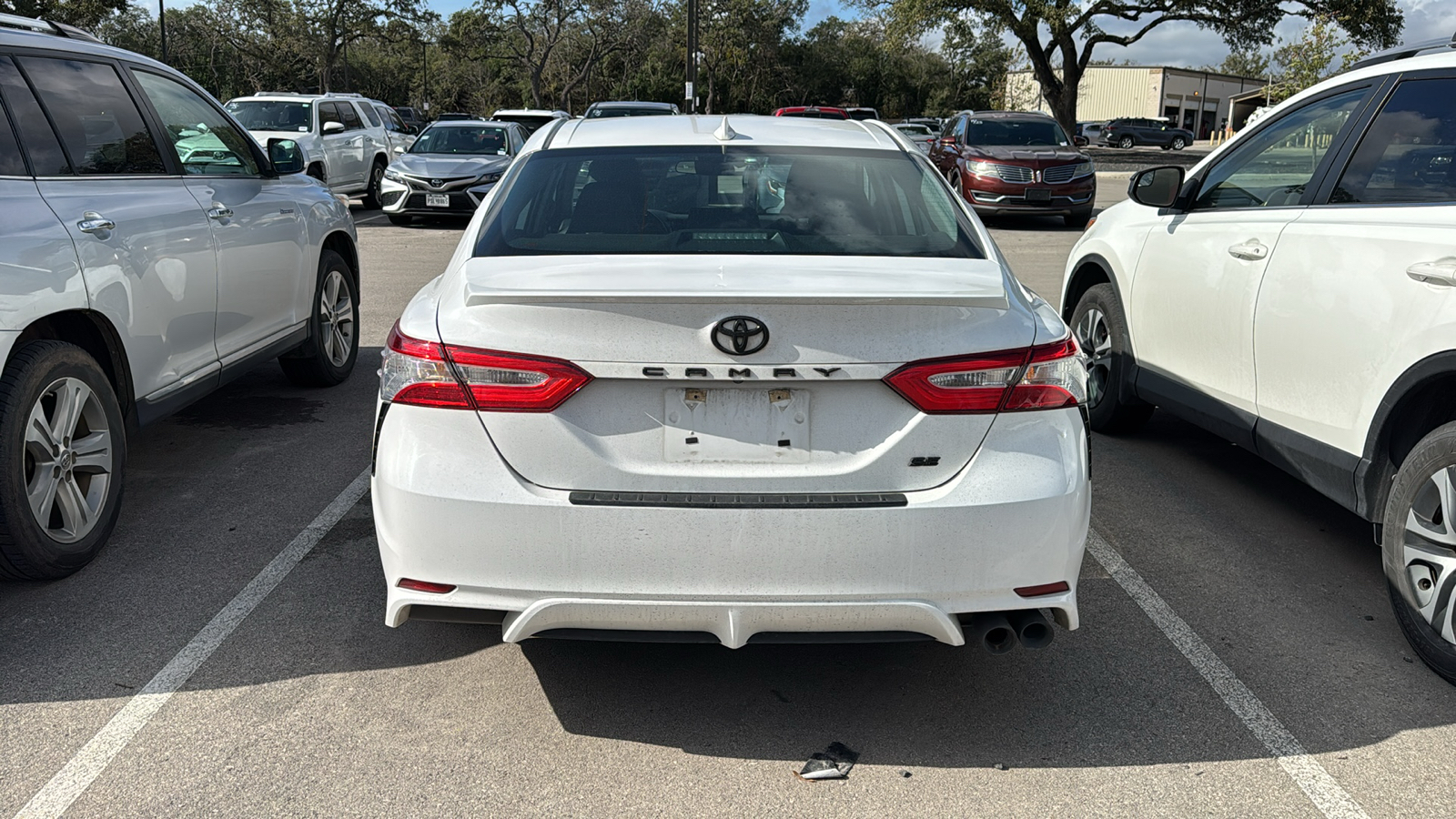 2020 Toyota Camry SE 5