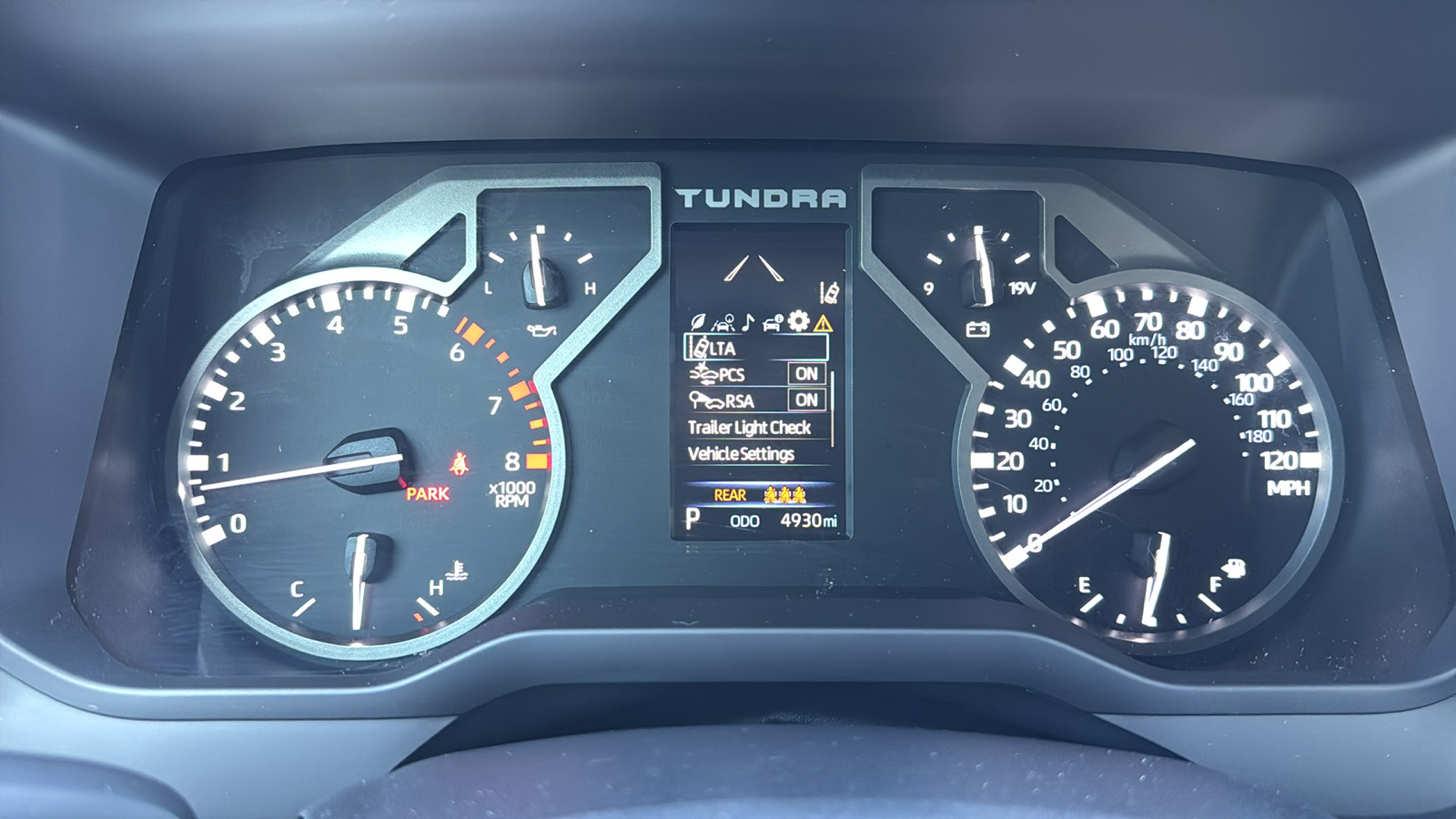 2024 Toyota Tundra SR 22