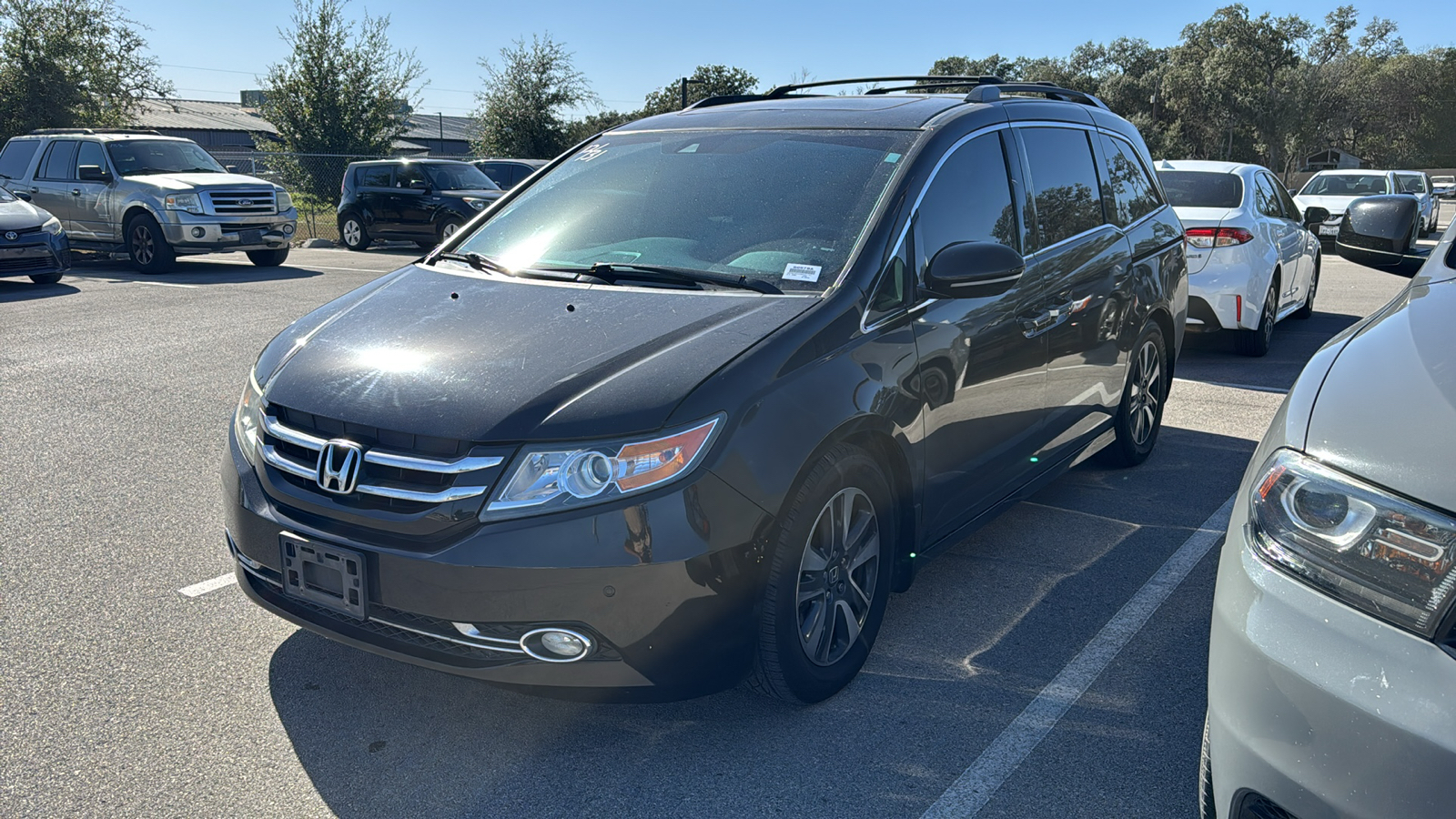 2014 Honda Odyssey Touring Elite 3